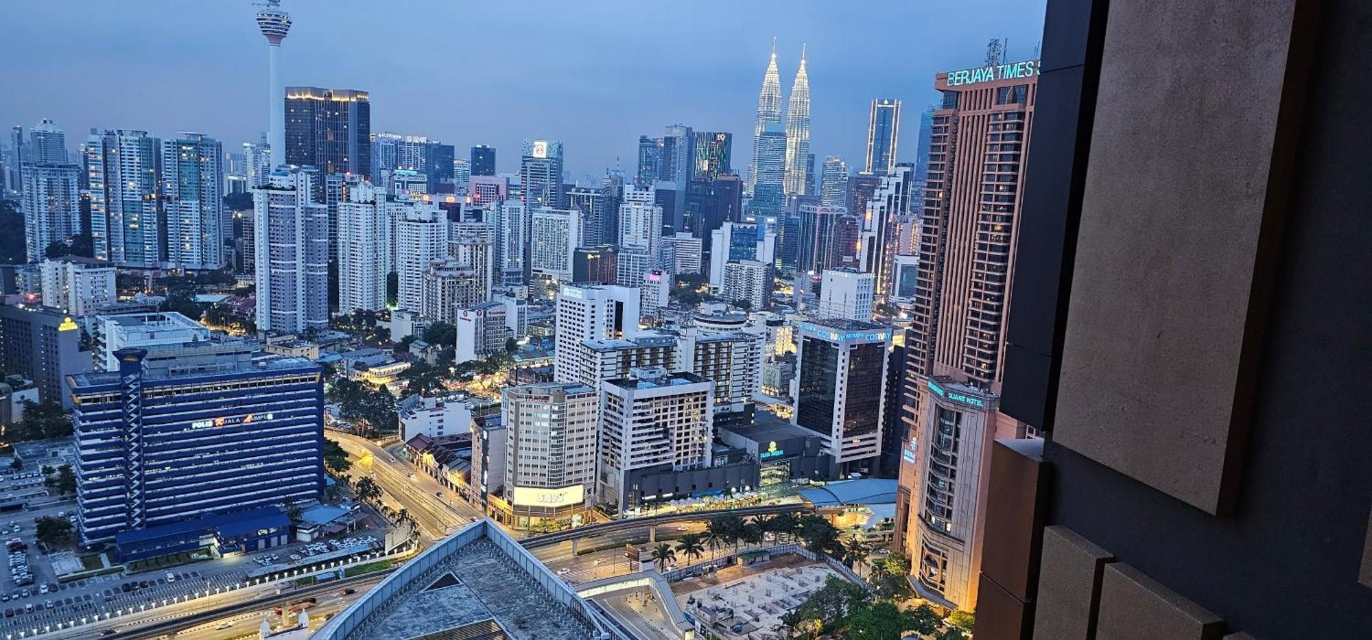 Lucentia Suites At Kuala Lumpur Exterior foto